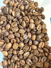 Load image into Gallery viewer, Peru Aromas del Valle Merly Leon G1 Washed Organic