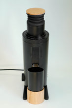 Load image into Gallery viewer, Turin DF64V Gen 3 Grinder with Ion Generator - Variable Speed Single Dose Grinder